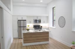 101 Avon Street Apartments 07