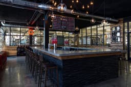 Starr-Hill-Matrin-Horn-0003-(1)