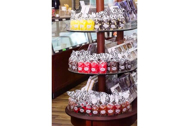 5Kilwins-Charlottesville-by-Commercial-GC-Martin-Horn-3