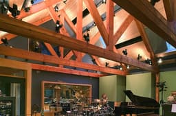 HauntedHollows Performance Studio SS710x468