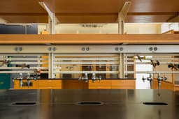 UVA-Landers-Lab---Martin-Horn-(13-of-14)