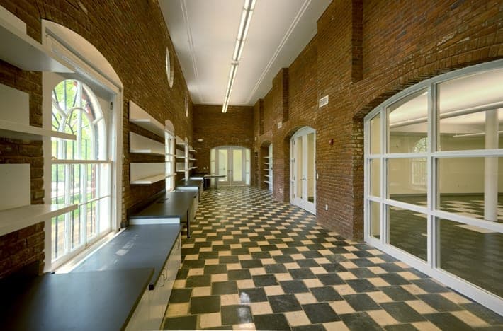 Fayerweather-Entry-710px