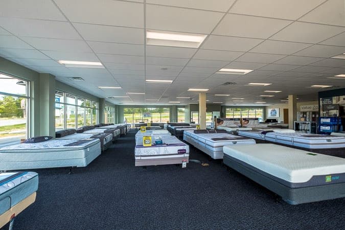Sleepys-Mattress-Retail-Store-by-General-Contractor-Martin-Horn-8