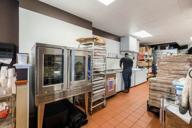 Insomnia-Cookies-Website-Photos-3